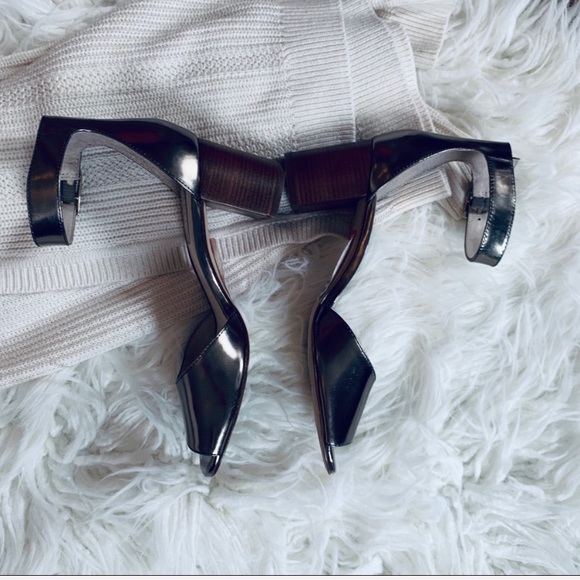 🌿 Louise Et Cie metallic leather Heels wood block - Picture 4 of 5